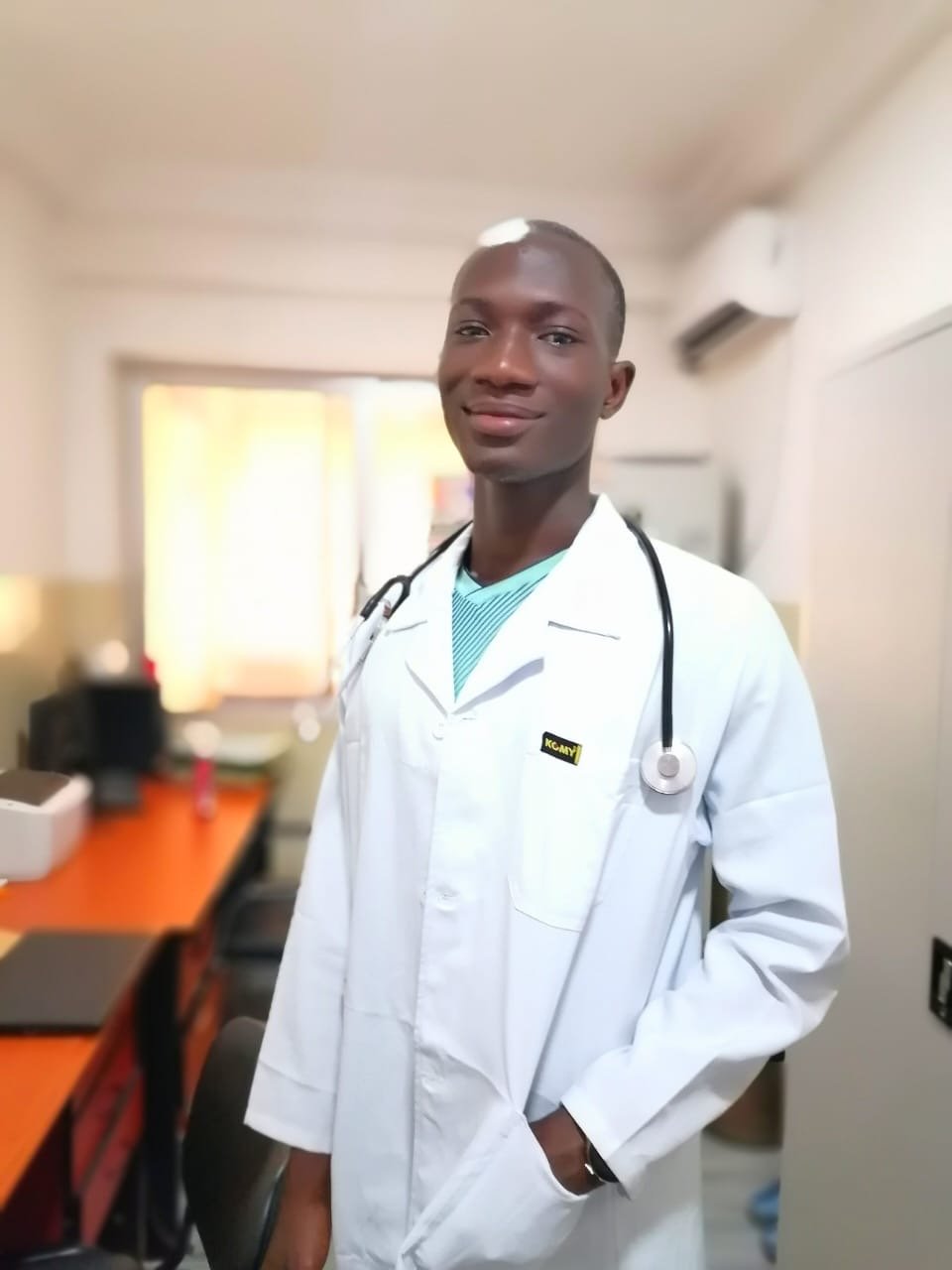 Aboubacar Sidiki oularé (Docteur)