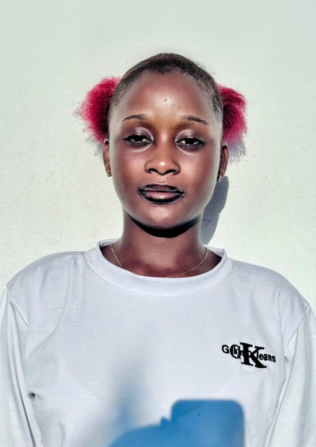 Camara Mariame Batil  Taille :1m60 Poids :45 École: Lycée SILIDARA